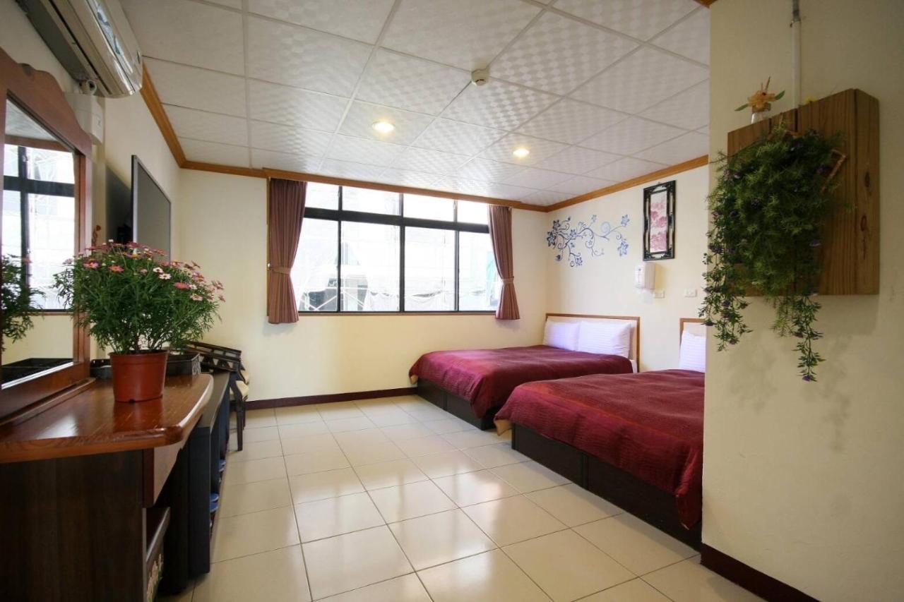 יוצ'י Sunmoonlake Sunflower House מראה חיצוני תמונה